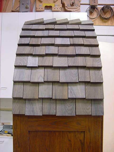 Cabinet shingles detail